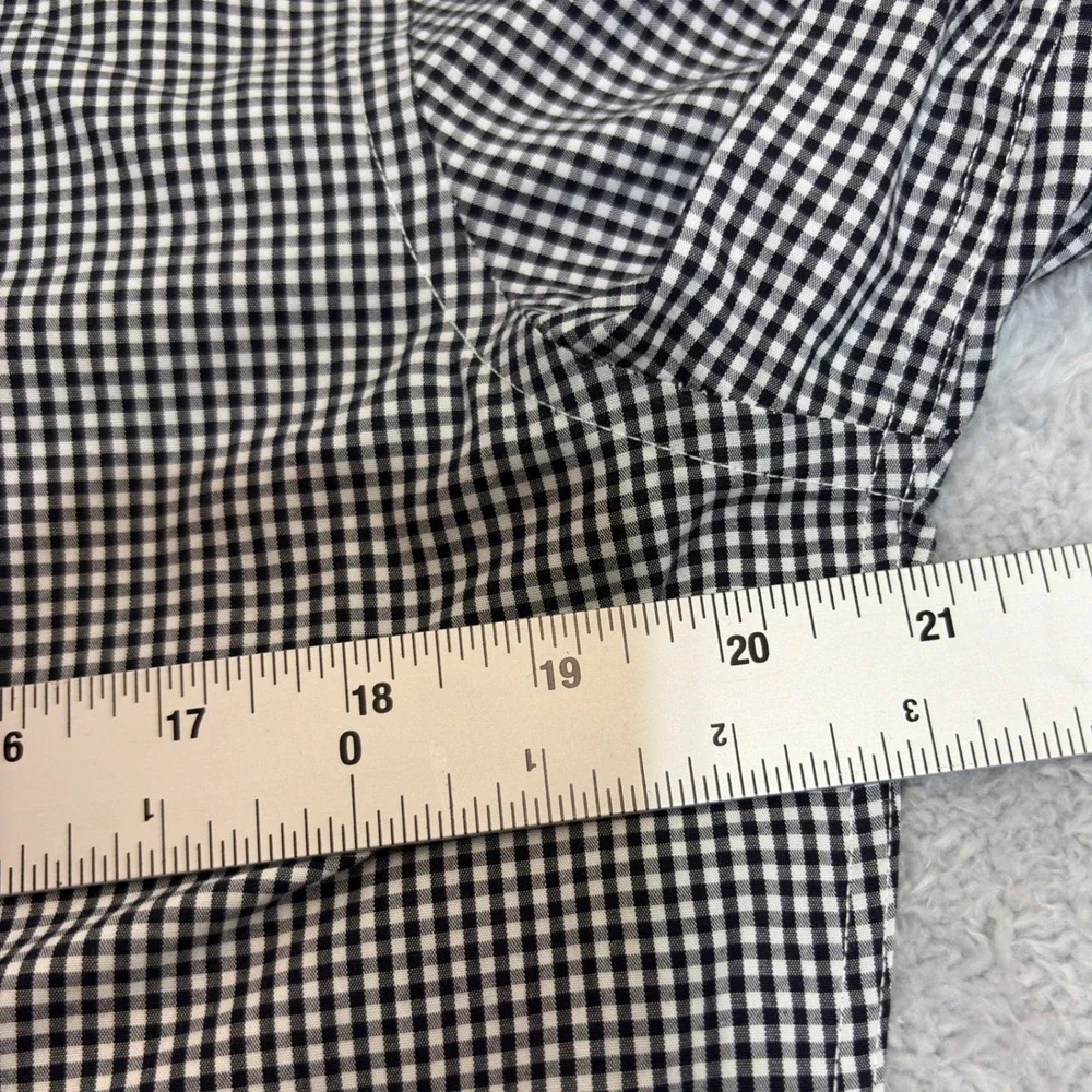 Banana Republic Button Down Shirt Men's S Black Gingham Athletic Wrinkle Resist